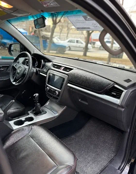 کی ام سی  T8|خودرو سواری و وانت|بوکان, |دیوار