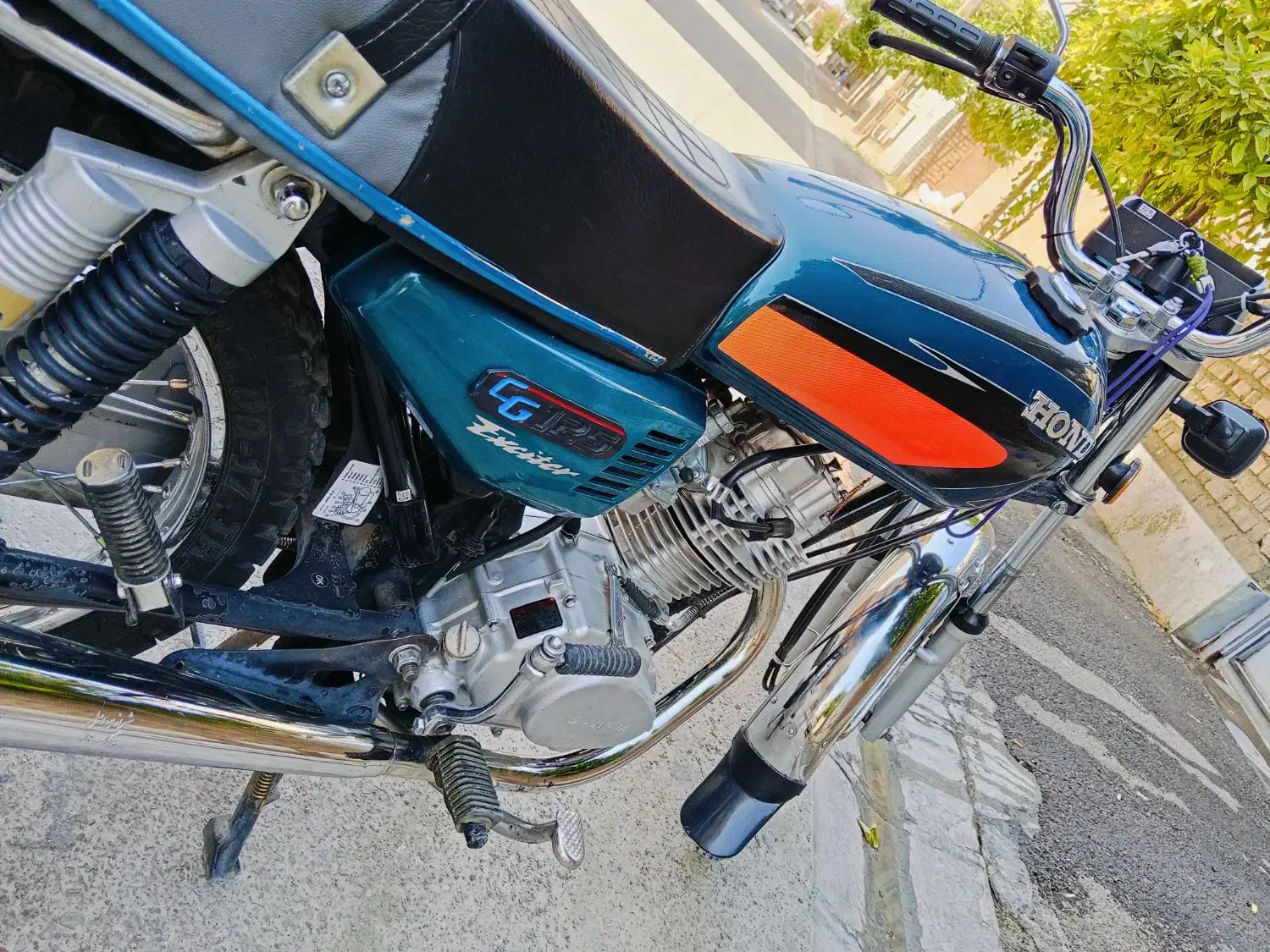 موتور 125درحد|موتورسیکلت|شیراز, محراب|دیوار