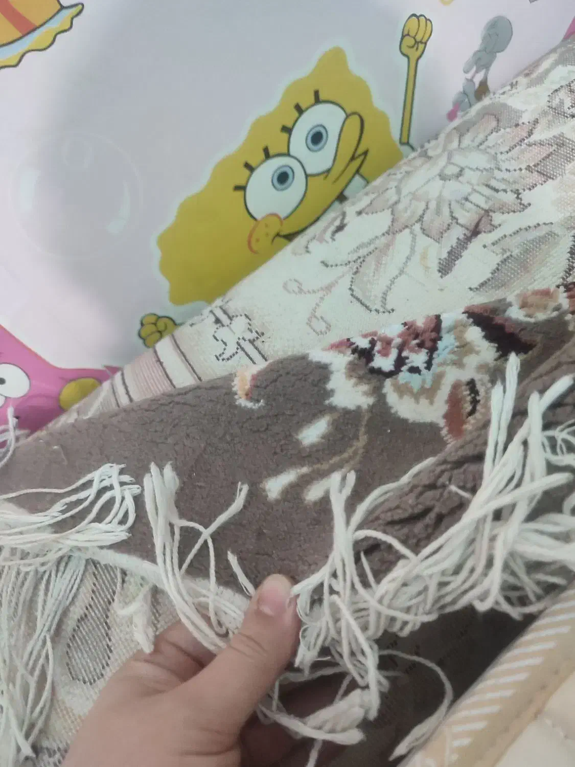 فرش ۱۲ متری ۲۵۰۰ شانه نگین مشهد|فرش|اسلام‌شهر, شهرک توحید|دیوار