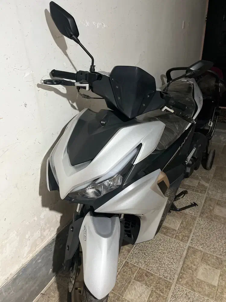 ایروکس۱۷۰ مدل ۱۴۰۴ در حد صفر|موتورسیکلت|گرمسار, |دیوار