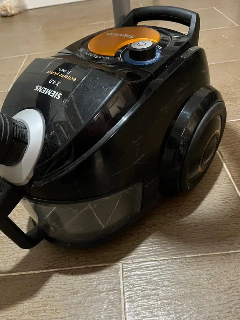 جاروبرقی زیمنس|جاروبرقی، جارو شارژی، بخارشو|تبریز, |دیوار