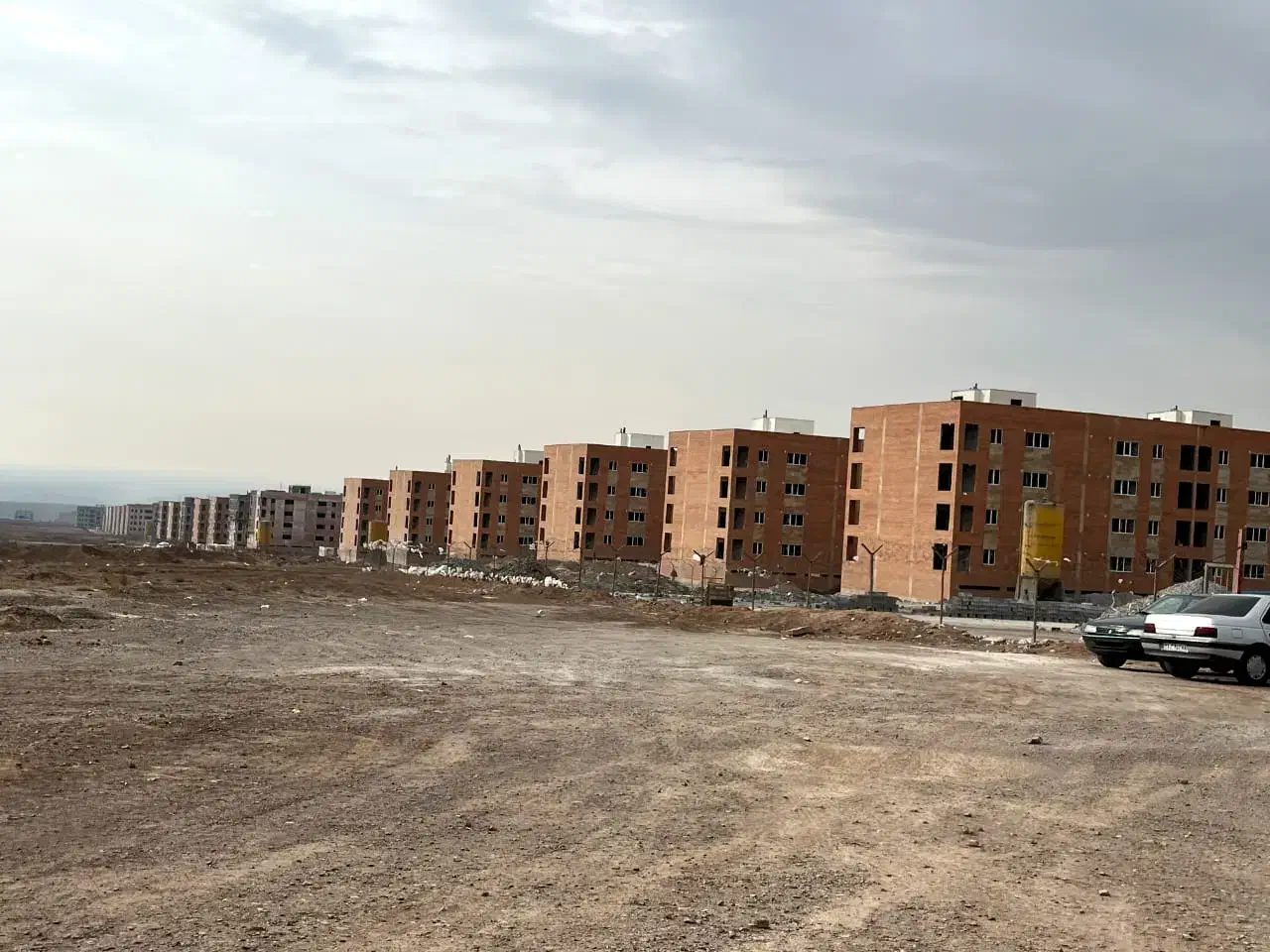 سرمایه گذاری امن در شهر پرند|فروش آپارتمان|پرند, فاز ۰|دیوار