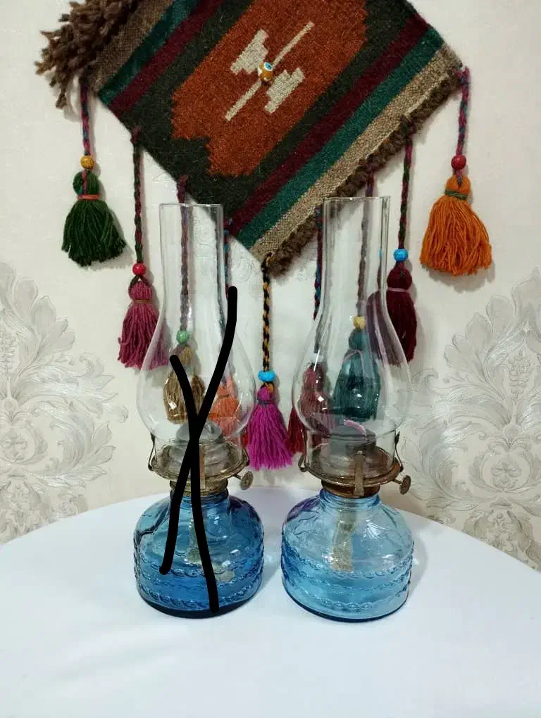 چراغ گرسوزنفتی. نفت هم موجوده|کلکسیون اشیاء عتیقه|اندیشه, اندیشه فاز ۲|دیوار