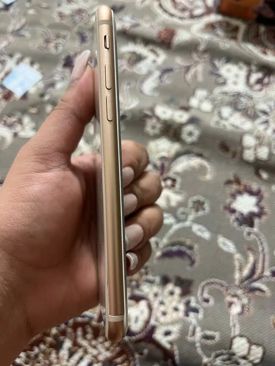 ایفون 8|موبایل|فردیس, سپید دشت|دیوار