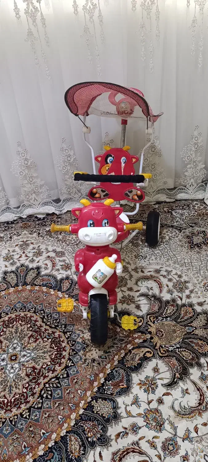 سه چرخه ،،تاب بچگانه|اسباب‌بازی بچه|الیگودرز, |دیوار