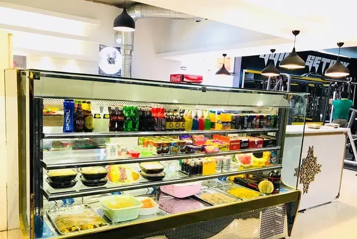 بوفه باشگاه بدن سازی|اجارهٔ مغازه و غرفه|صدرا-فارس, فاز ۱|دیوار