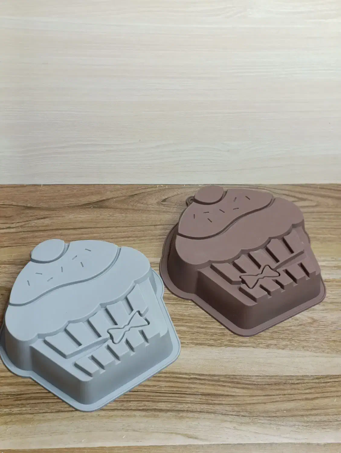 وسایل آشپزخانه|ظروف پخت‌وپز|صدرا-فارس, فاز ۲|دیوار