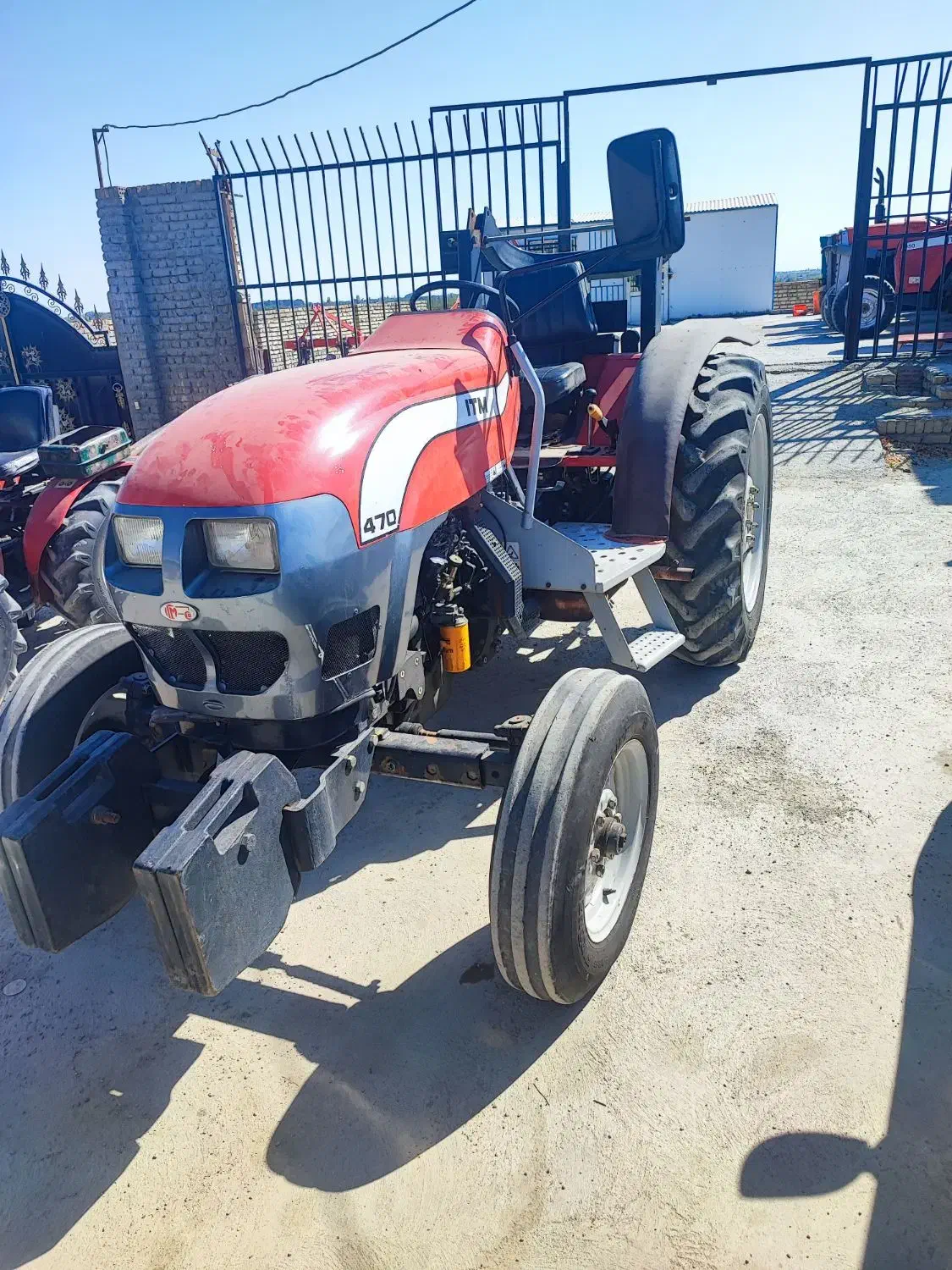 خرید وفروش تراکتورکمرشکن باغی ۹۵۰ و۴۷۰  تک وجفت|خودرو سنگین|ارومیه, |دیوار