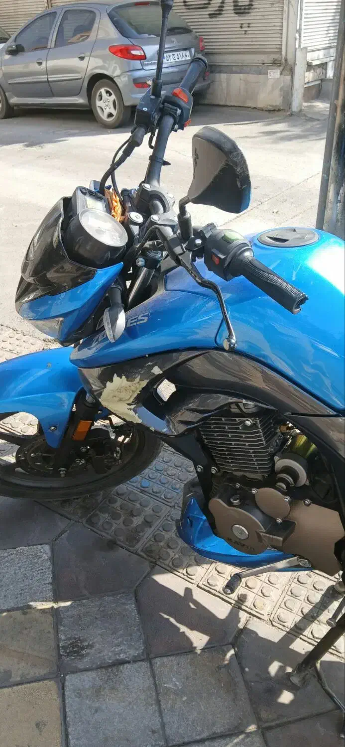 موتور زونتس مدل 1400|موتورسیکلت|باقرشهر, |دیوار