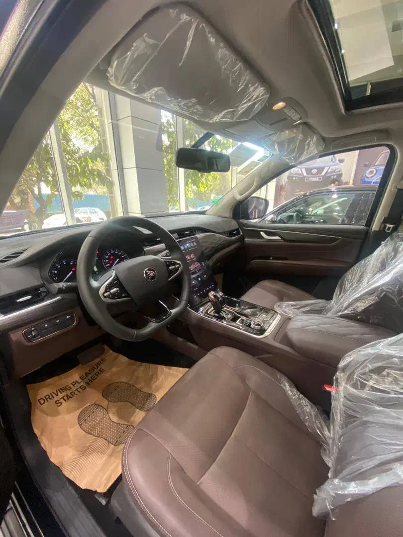 نیسان ترا|خودرو سواری و وانت|تهران, حکمت|دیوار