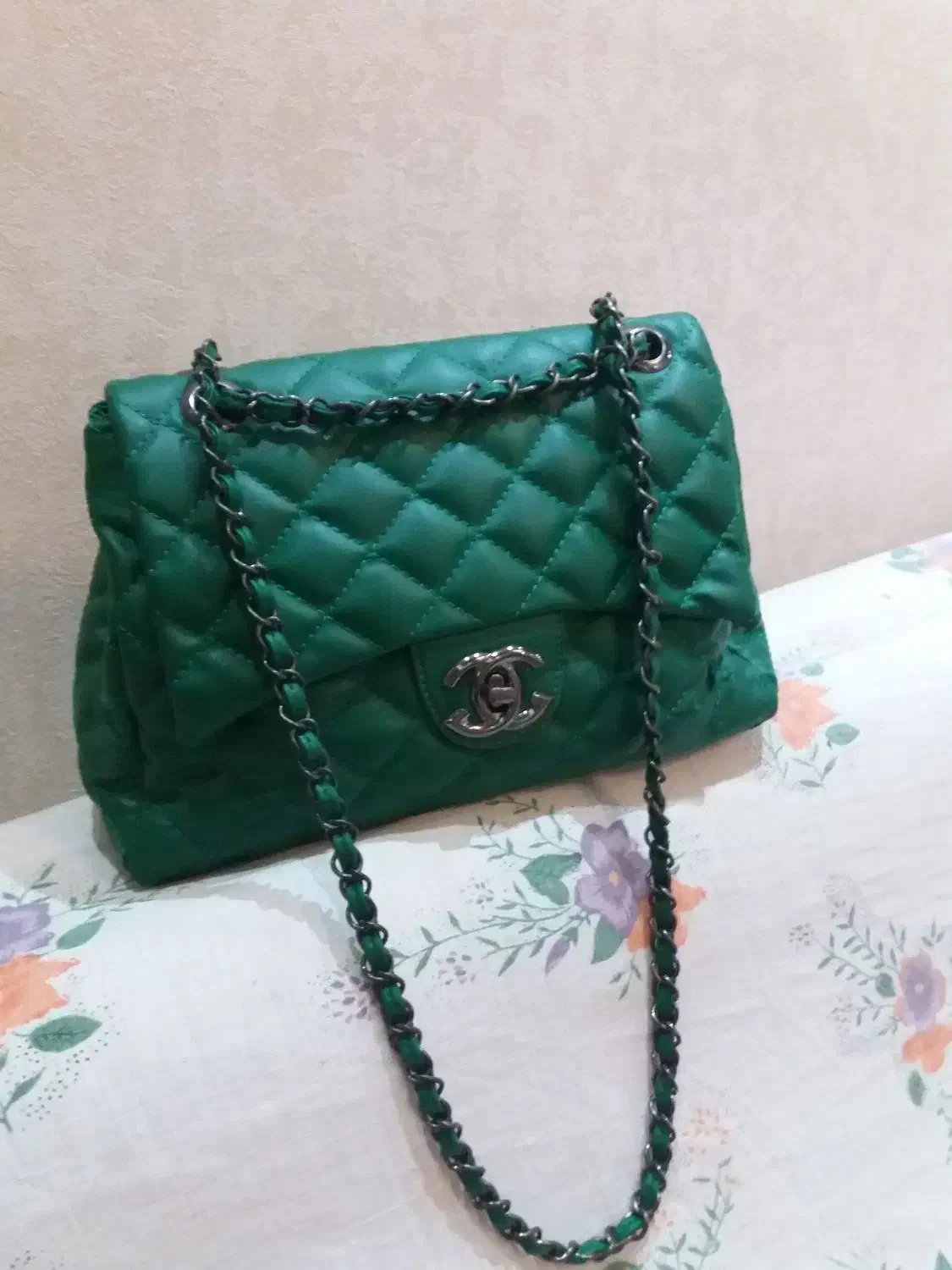 کیف سبز خوش رنگ  جادار شیک و زیبا|کیف، کفش، کمربند|اردبیل, |دیوار