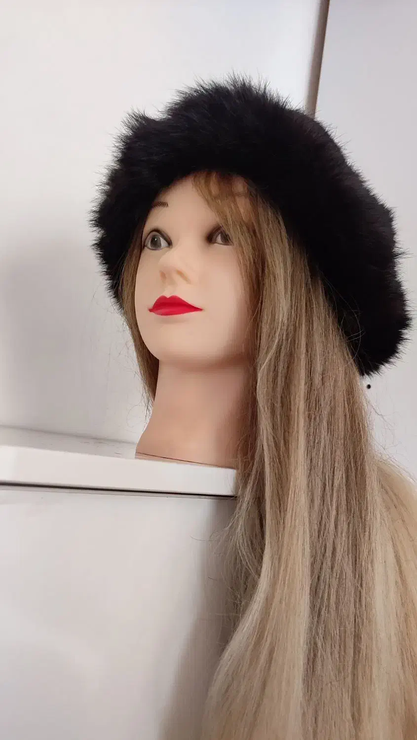 کلاه طبیعی|لباس|مهاباد (آذربایجان غربی), |دیوار