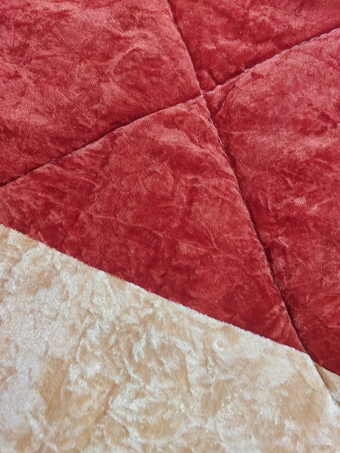 دو عددلحاف|رختخواب، بالش، پتو|کازرون, |دیوار