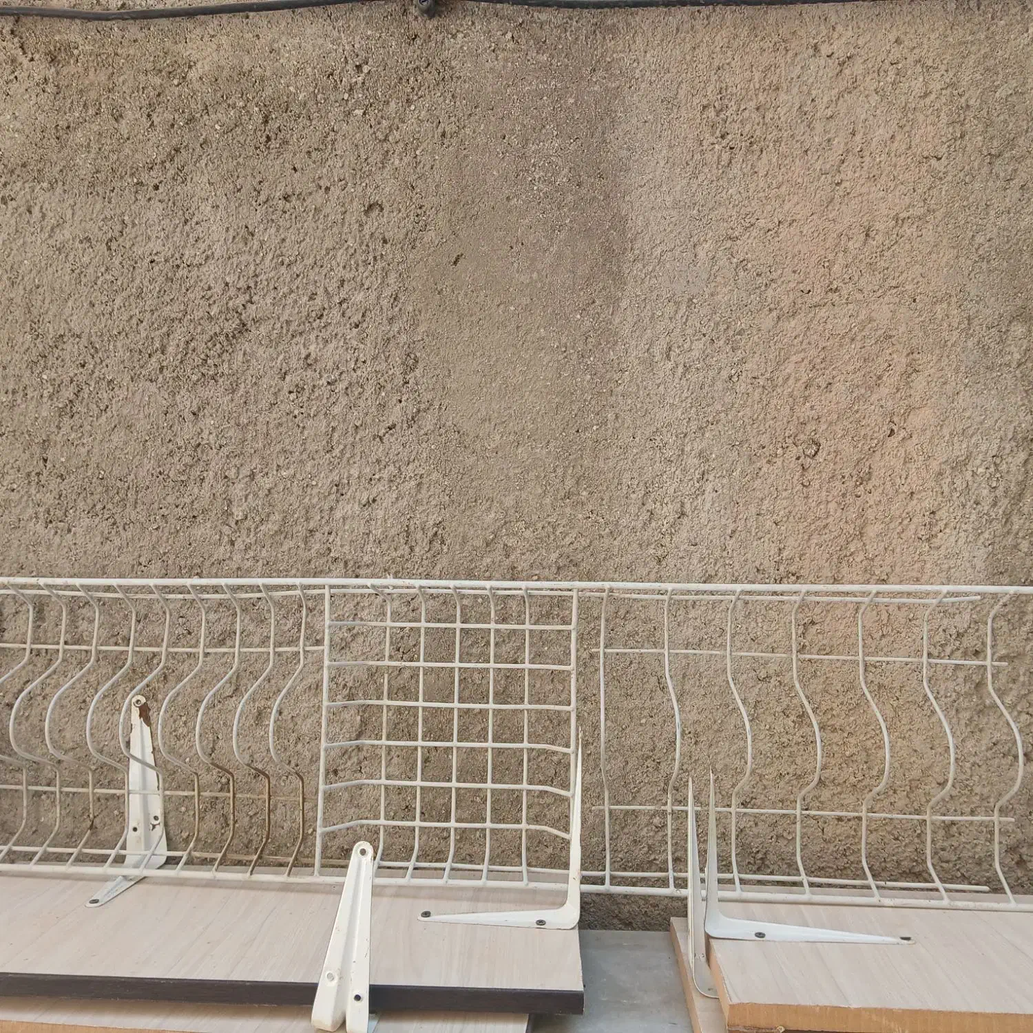 آبچکان|آب‌چکان و نظم‌دهنده ظروف|همدان, |دیوار