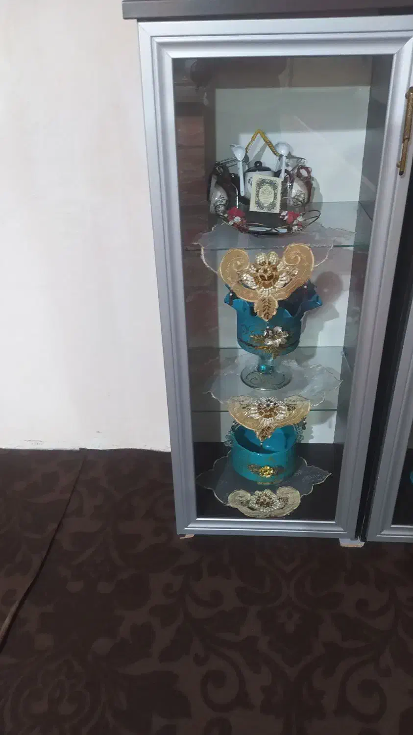 دو عدد بوفه|بوفه، ویترین، کنسول|سلماس, |دیوار