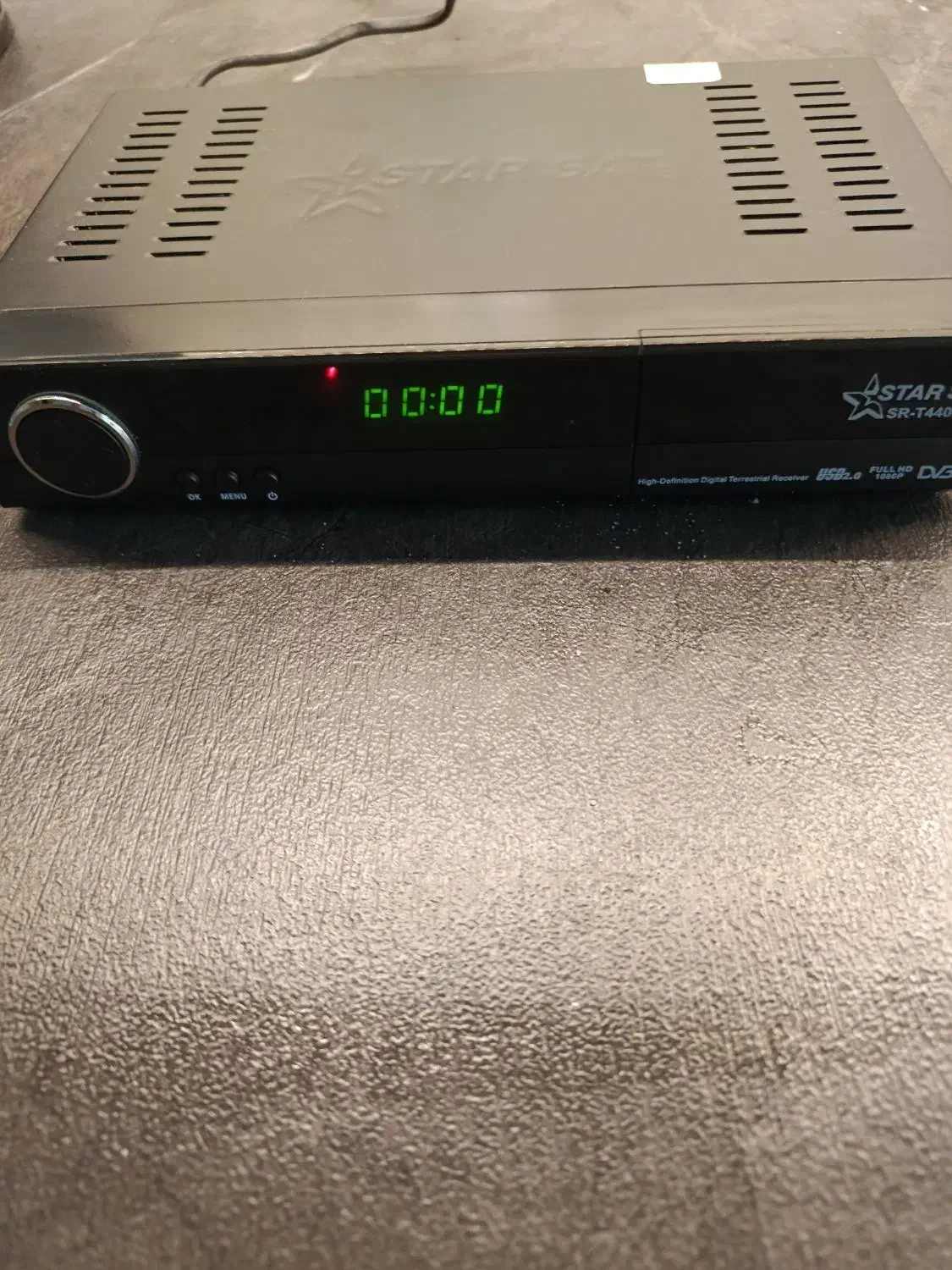 دستگاه دیجیتال|تلویزیون و پروژکتور|کرج, بنیاد|دیوار