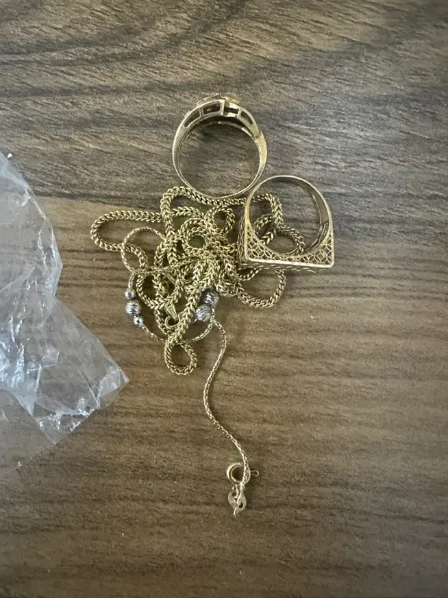 طلا۱۰۰بالای تابلو|جواهرات|بوشهر, |دیوار