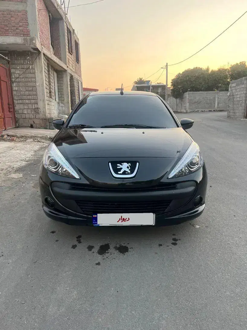 ۲۰۷ مدل ۱۴۰۳ مشابه صفر|خودرو سواری و وانت|جیرفت, |دیوار