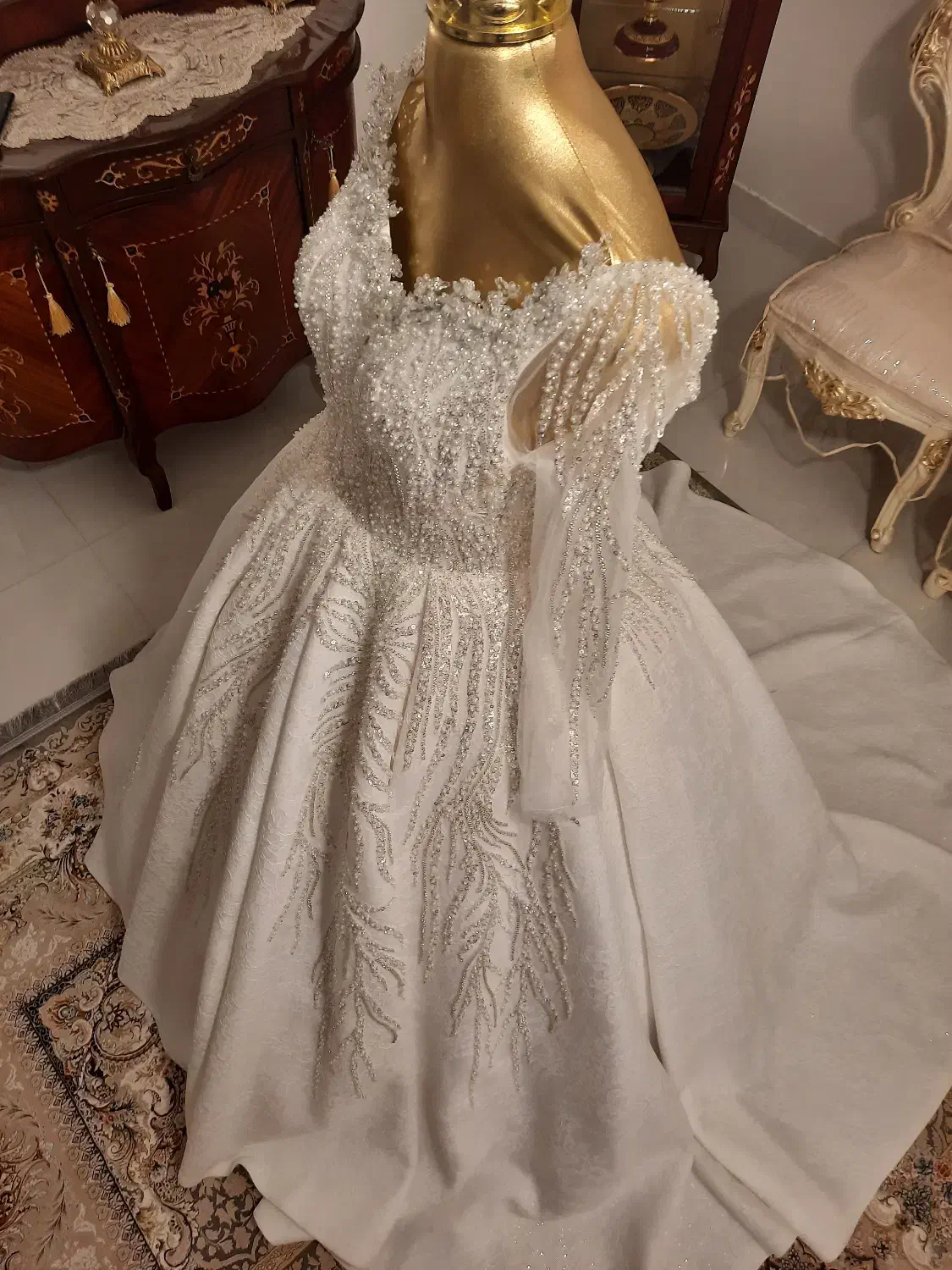 فروش لباس عروس|لباس|اردبیل, |دیوار