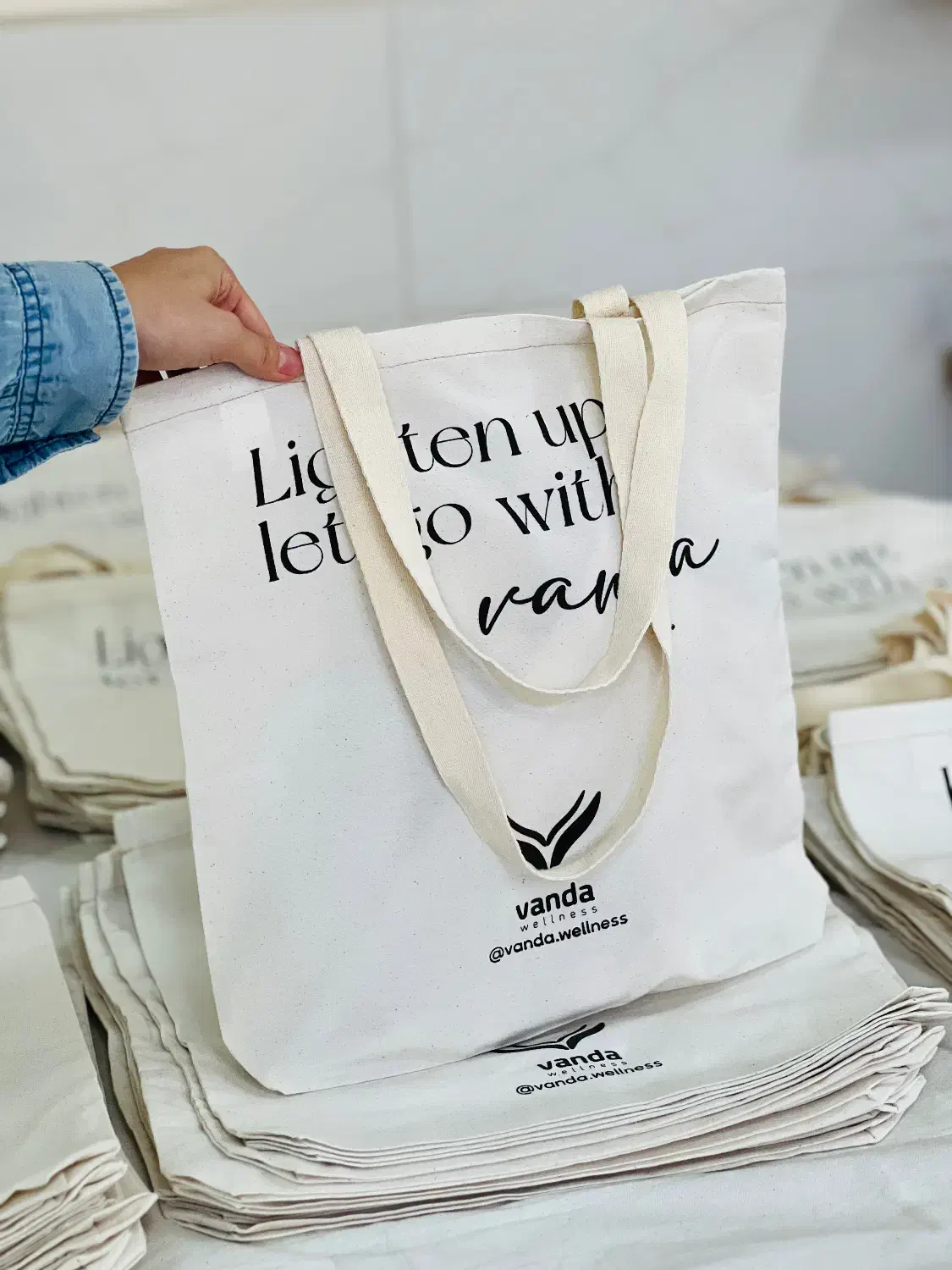 کتاب مجله شاپینگ بگ ساک پارچه ای مخصوص کتاب توتبگ|مجلات|کرمان, |دیوار