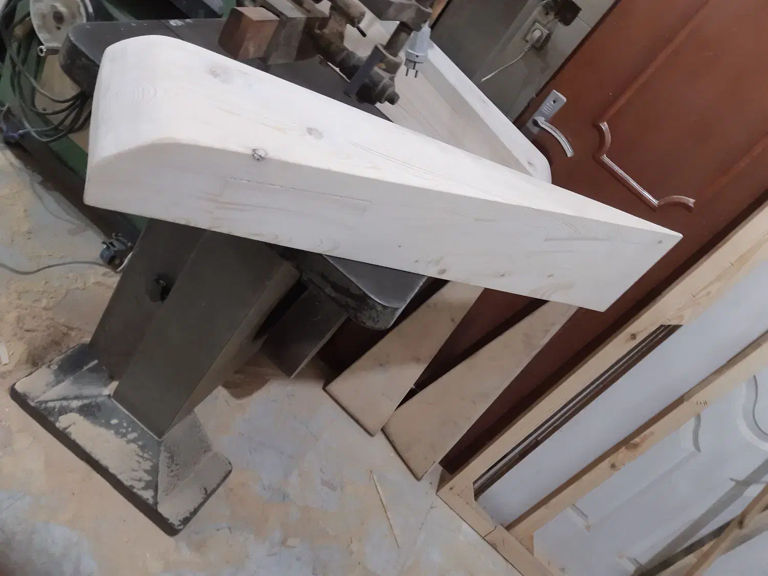 تخته کاست (موشکی)|ابزارآلات|باقرشهر, |دیوار