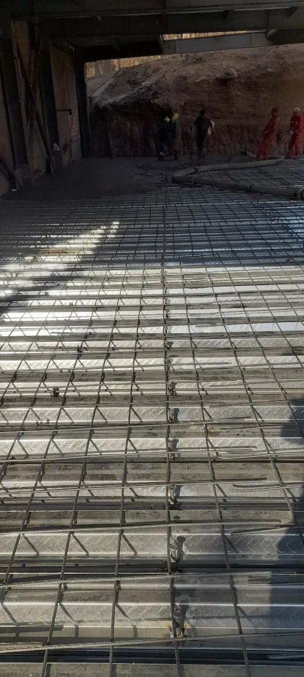 اجرای سقف عرشه فولادی با تضمین کیفیت|خدمات پیشه و مهارت|باغستان, |دیوار