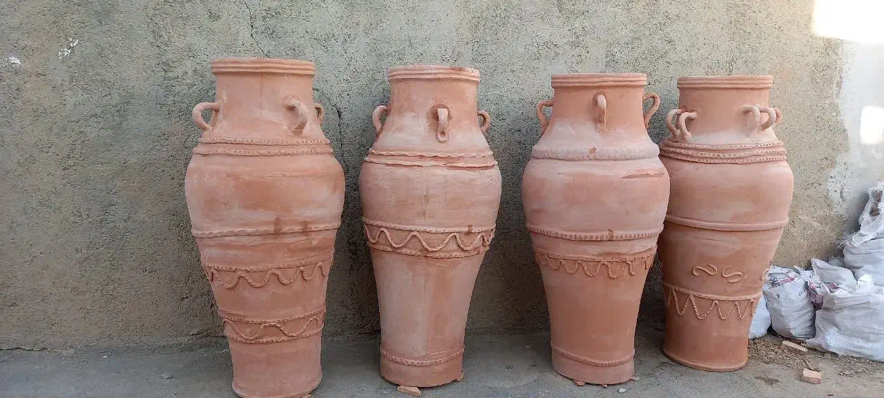 خمره های سفالی|صنایع دستی و سایر لوازم تزئینی|شیراز, زند|دیوار
