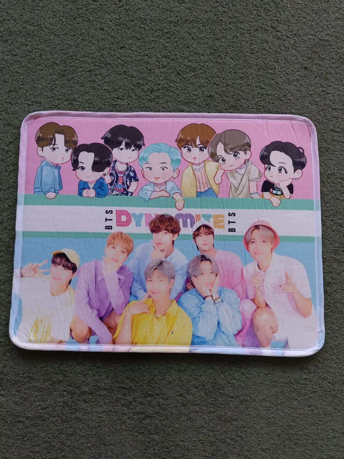 پادری مخملی بی تی اس‌ (bts)|پادری|قم, نخودی|دیوار