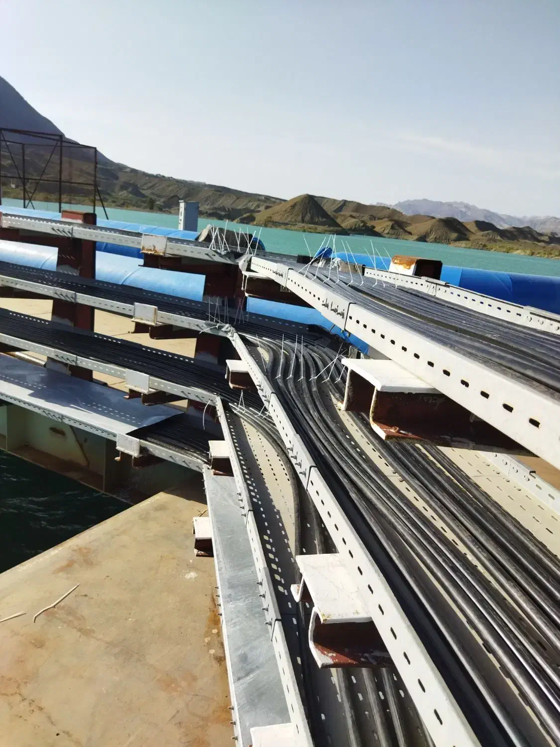 طراحی و اجرای تاسیسات الکتریکی کارخانجات صنعتی|خدمات پیشه و مهارت|پردیس, فاز ۲|دیوار