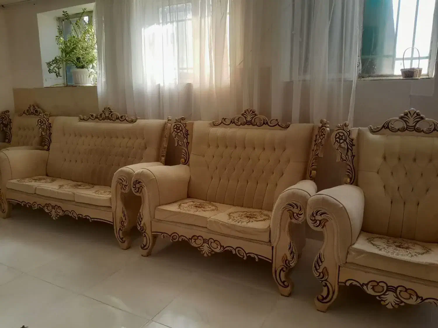 مبل|مبلمان خانگی و میز عسلی|بردسکن, |دیوار