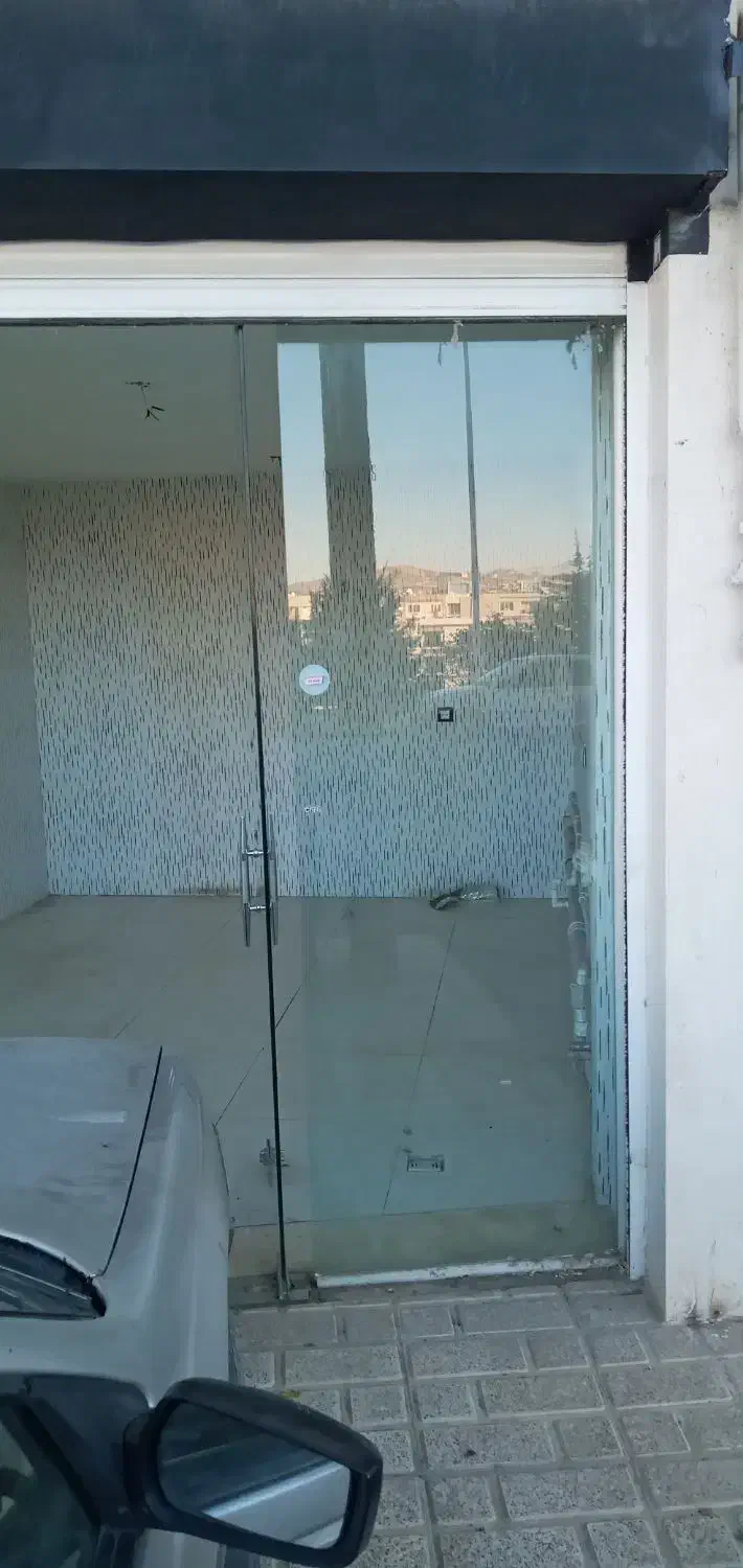 مغازه ۱۴ متری در انتهای شالمان|اجارهٔ مغازه و غرفه|سنندج, |دیوار