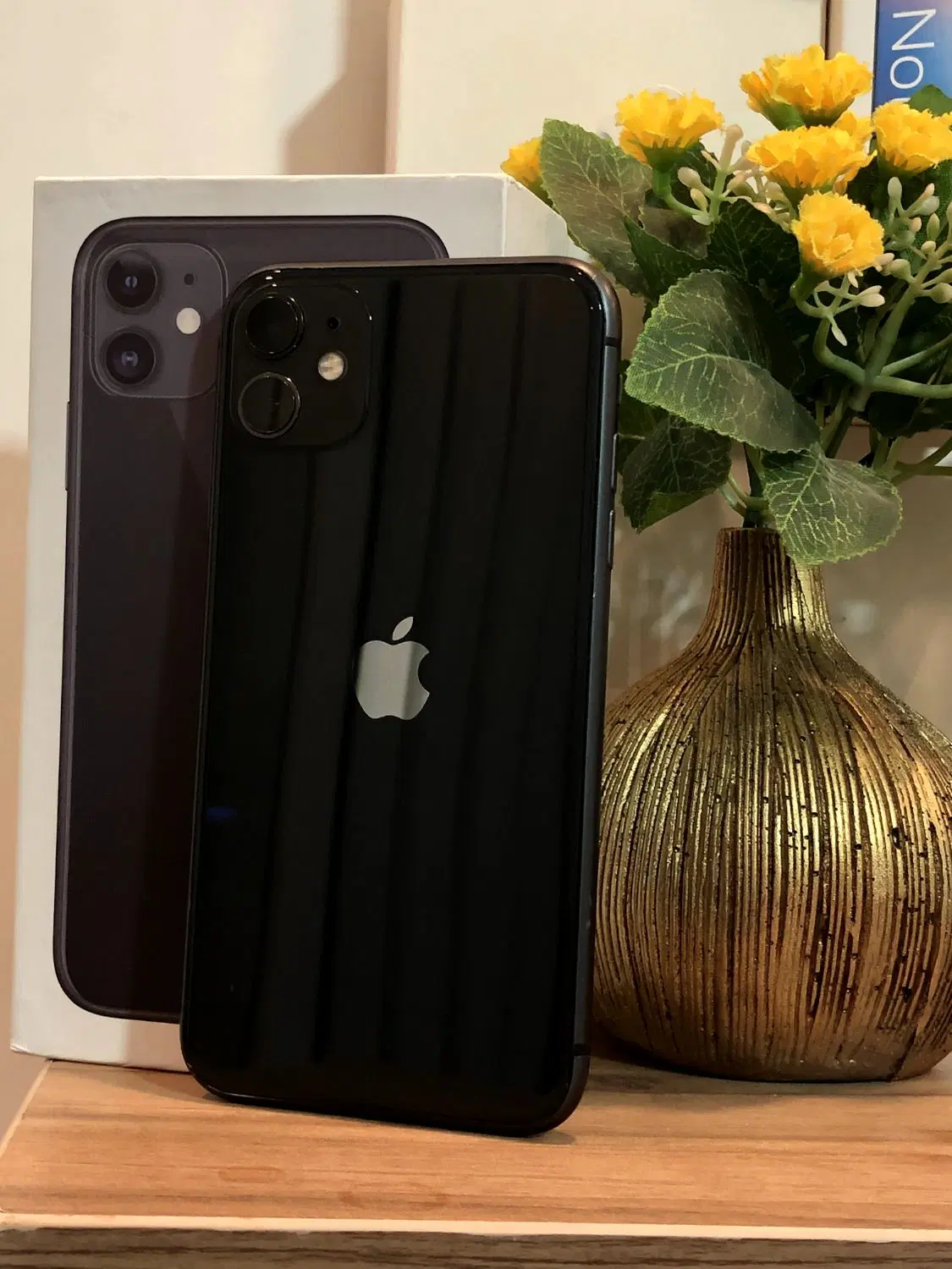iphone 11|موبایل|ماکو, |دیوار