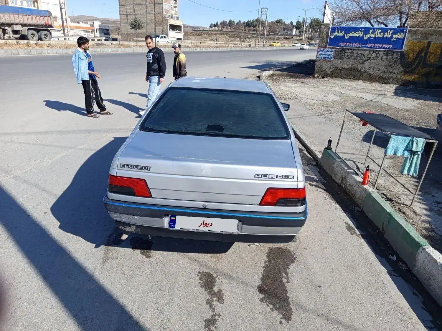 پژو ۴۰۵|خودرو سواری و وانت|بروجرد, |دیوار