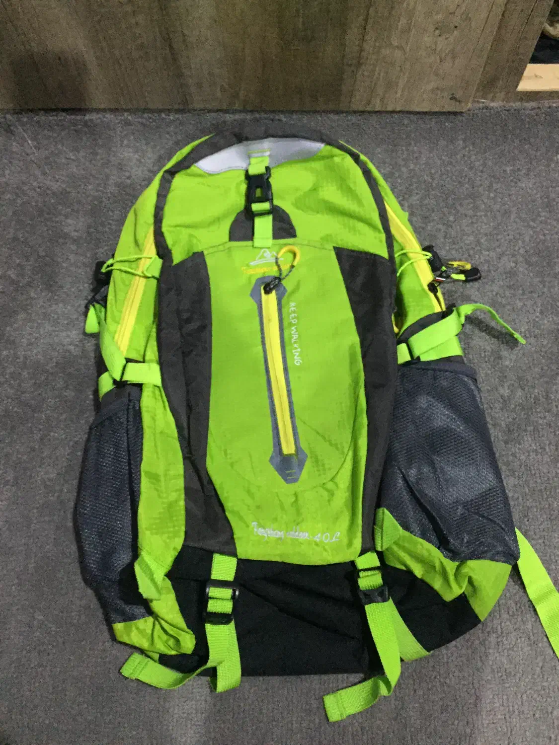 کوله پشتی ۴۰لیتری با گتر دیوتر|کوهنوردی و کمپینگ|تهران, تهرانسر مرکزی|دیوار