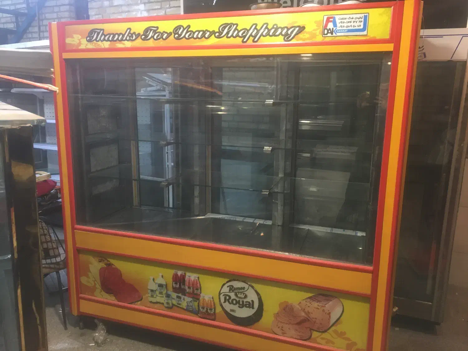 یخچال ویترینی دومتری|فروشگاه و مغازه|باقرشهر, |دیوار