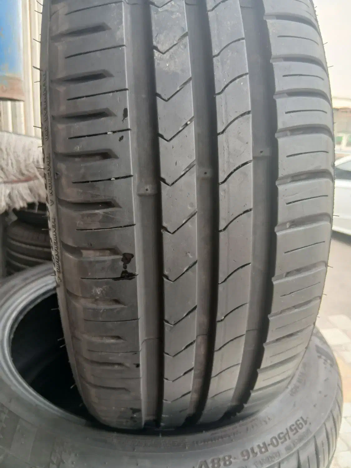 لاستیک کومهو|قطعات یدکی و لوازم جانبی|باقرشهر, |دیوار