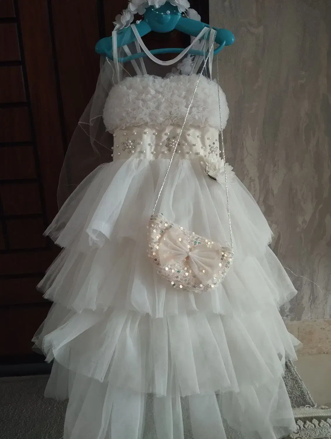 لباس عروس دخترانه مناسب 5تا6سال|لباس|تربتحیدریه, جانبازان|دیوار