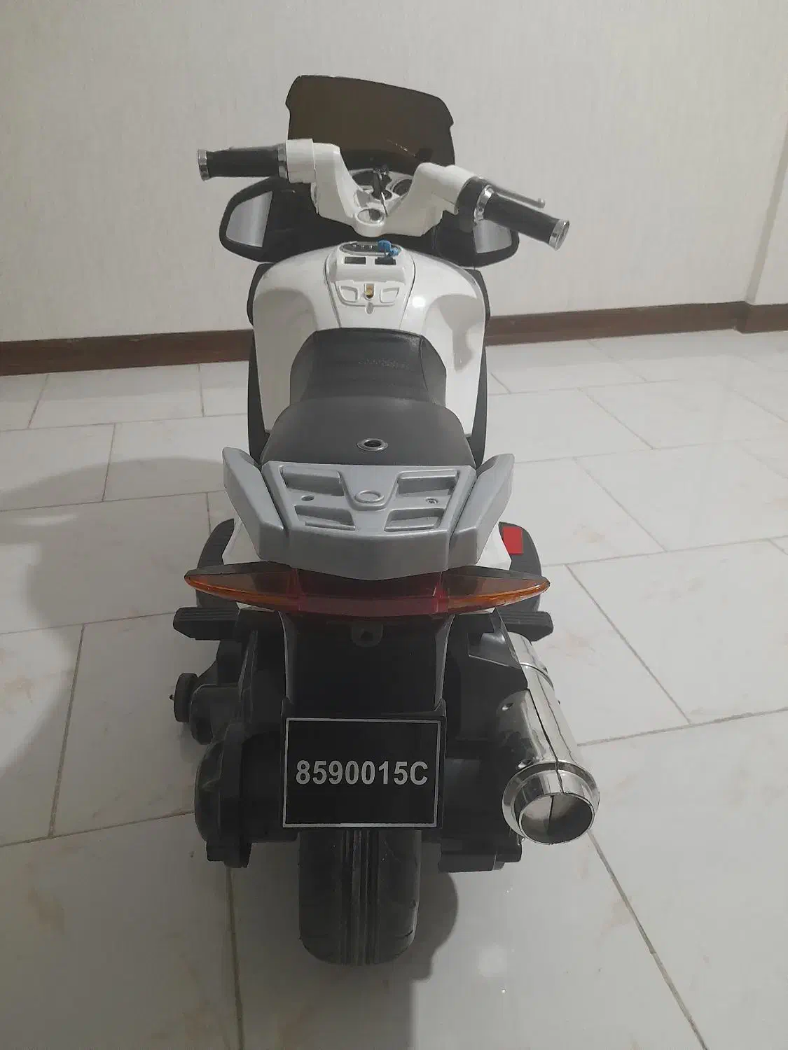 موتور شارژی سایز بزرگ|اسباب‌بازی بچه|پردیس, فاز ۱۱|دیوار