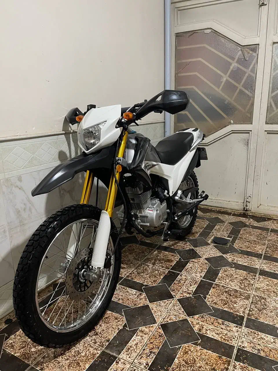 تریل پرواز 200|موتورسیکلت|نیشابور, امام خمینی|دیوار