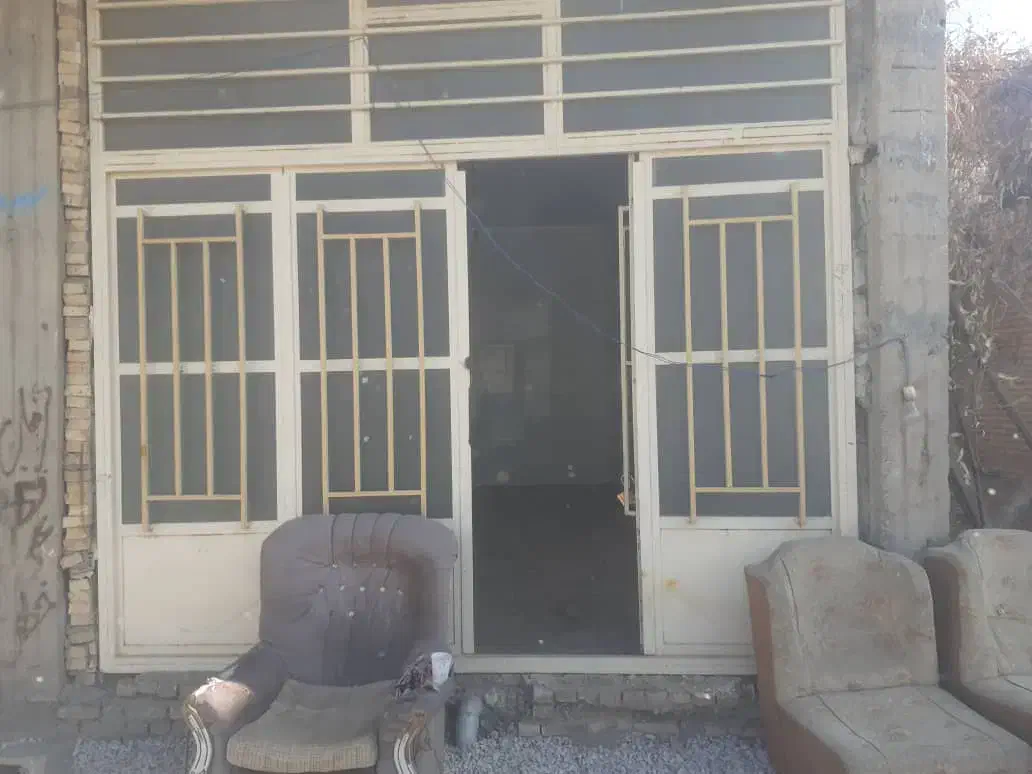 مغازه ۳۰ متری تمیز و خوش جا برق داره ولی آب نداره|اجارهٔ مغازه و غرفه|ایذه, |دیوار