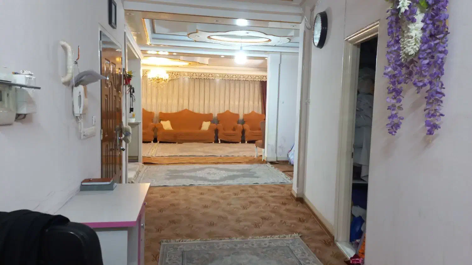 مغازه نزدیک حرم|اجارهٔ مغازه و غرفه|قم, گذر قلعه|دیوار