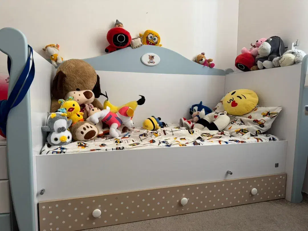 سرویس خواب بچه|تخت و سرویس خواب|بروجرد, |دیوار