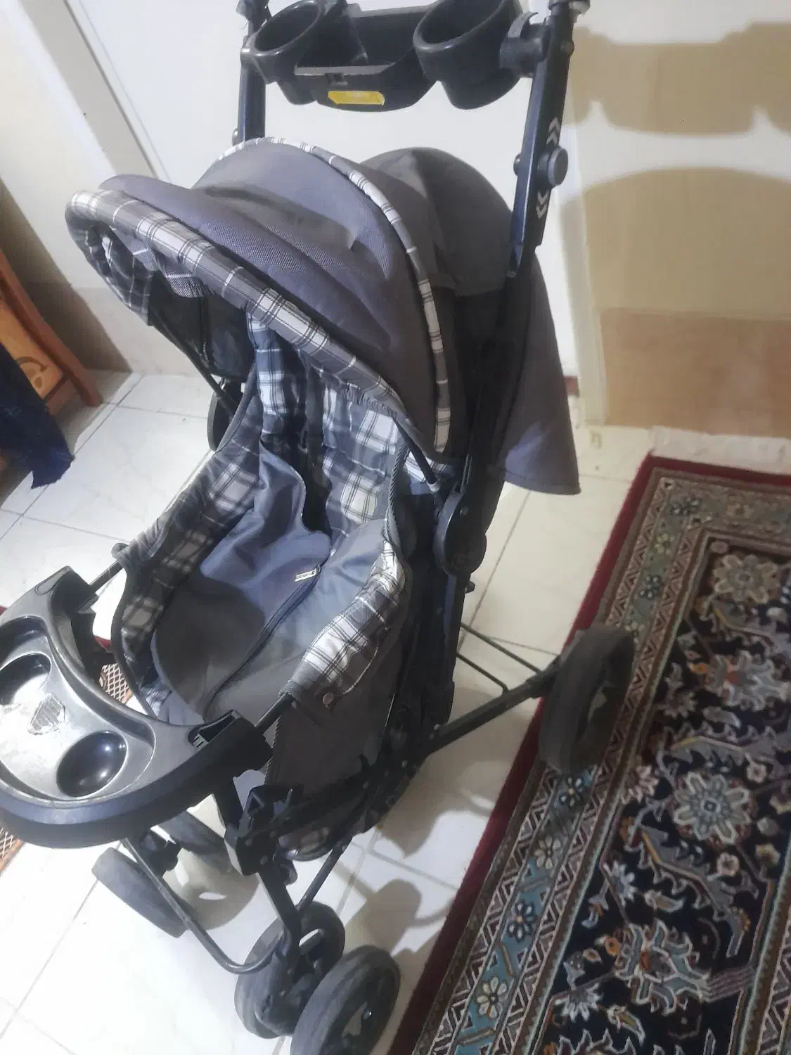 کالسکه کودک|کالسکه و لوازم جانبی|شیراز, ارم|دیوار