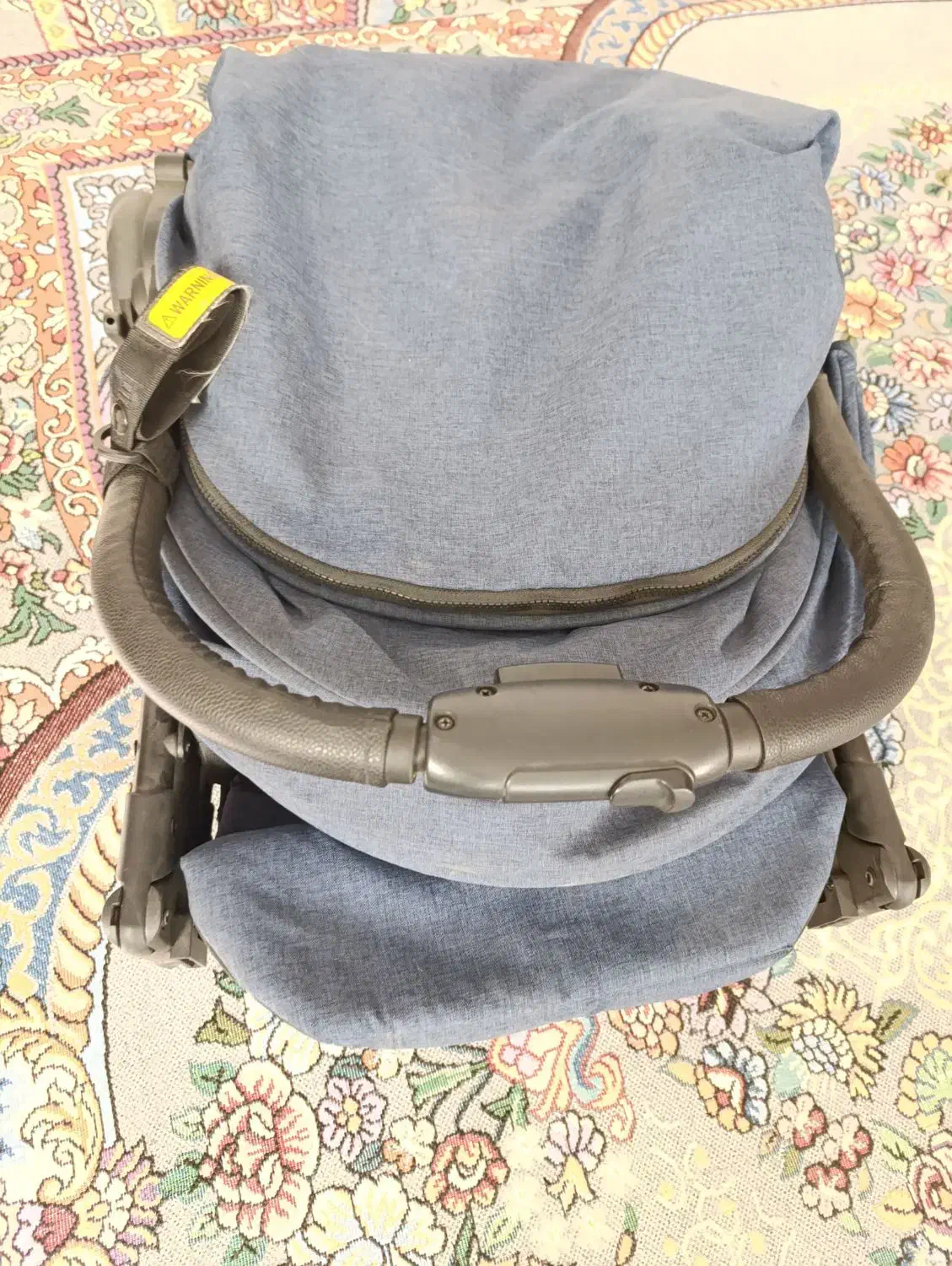 تعدادی وسایل سیسمونی|اسباب و اثاث بچه|اردبیل, |دیوار