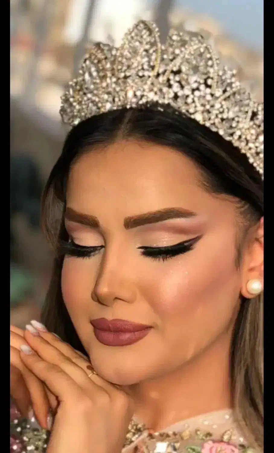 خدمات تخصصی میکاپ وشنیون عروس وهمراه|خدمات آرایشگری و زیبایی|رباط‌کریم, رباط‌کریم|دیوار