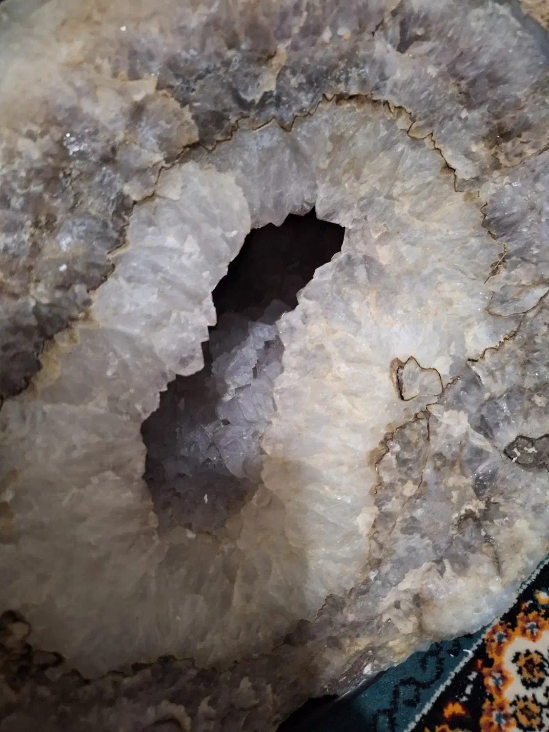 سنگ توپی آمیتیس بیست وپنج کیلویی|جواهرات|اصفهان, صائب|دیوار