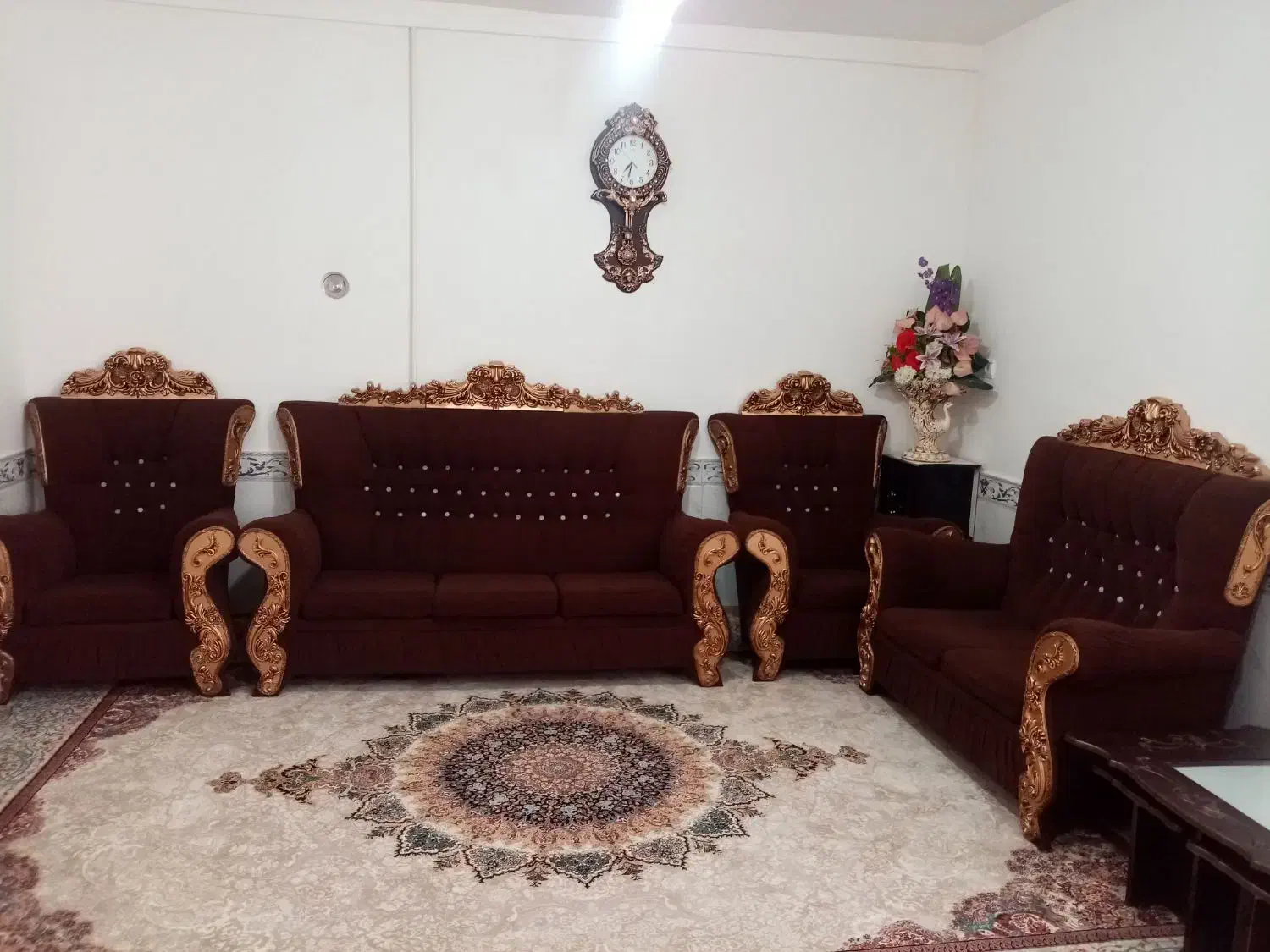 مبل|مبلمان خانگی و میز عسلی|قائن, |دیوار