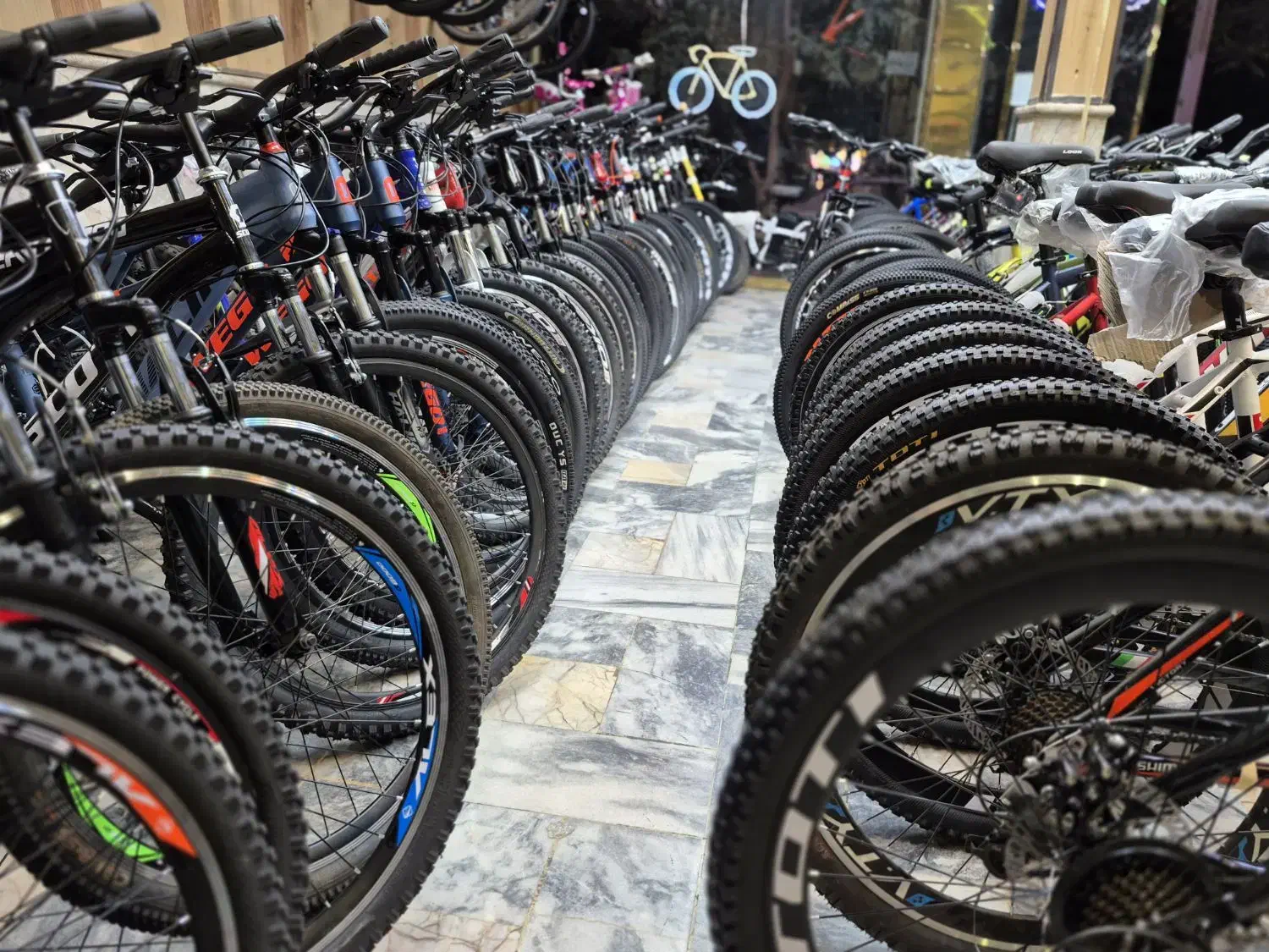 دوچرخه21دنده/نمونه اصلی در بازار سایز26.24|دوچرخه، اسکیت، اسکوتر|مشهد, هنرور|دیوار