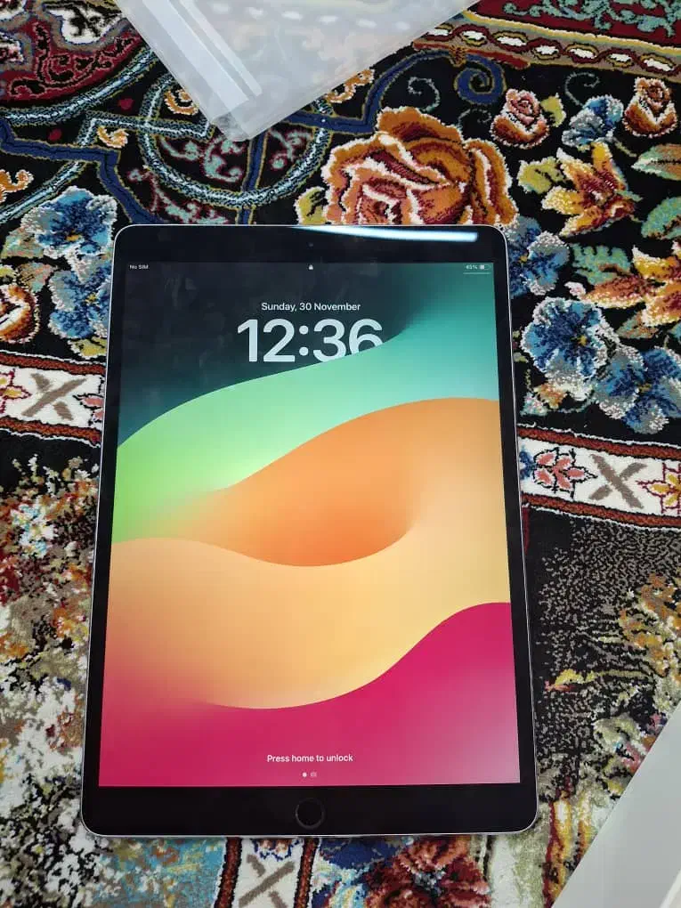 ای پد پرو 11اینچ نو نو استفاده نشده در حد اکبند|تبلت|تهران, شهرک ولیعصر جنوبی|دیوار