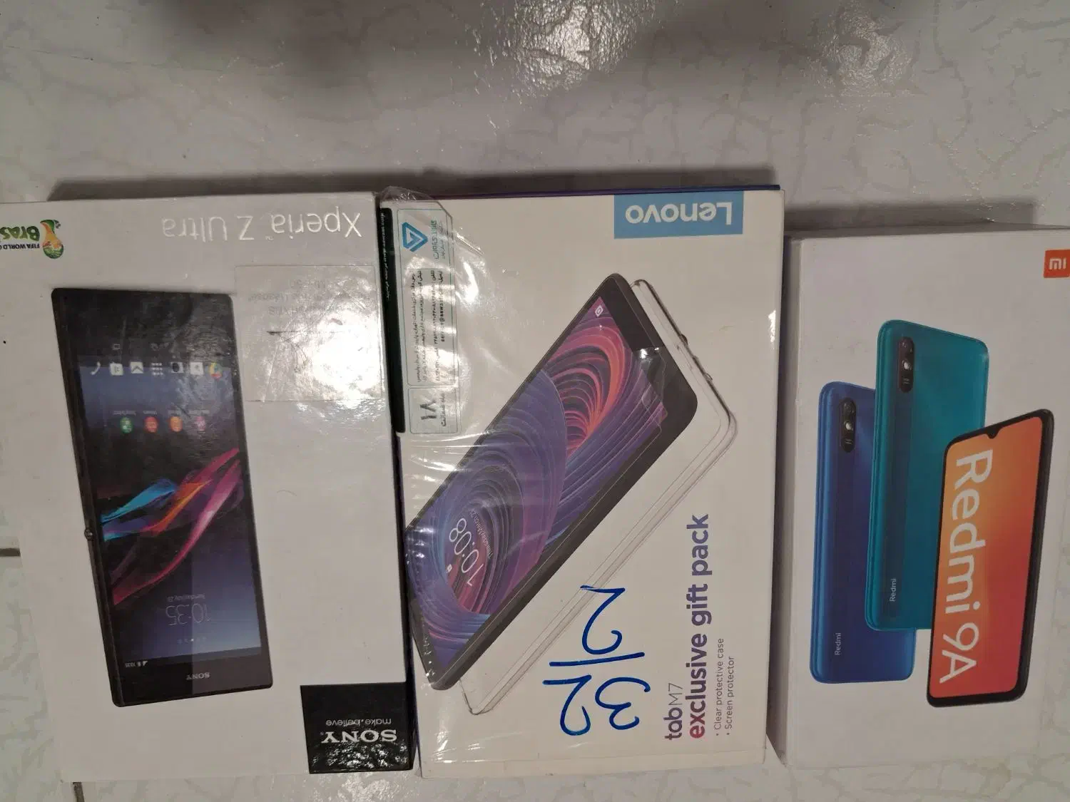 سه عدد تبلت به همراه جعبه|تبلت|تهران, دبستان|دیوار